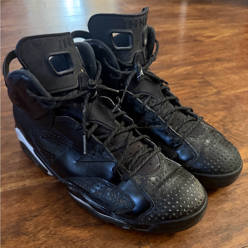 Jordan 6 Retro Black Cat 2016 Size 11 384664-020